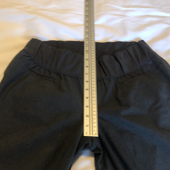 Women’s size 10R Gap Maternity Demi Panel Pants - Picture 5 of 14